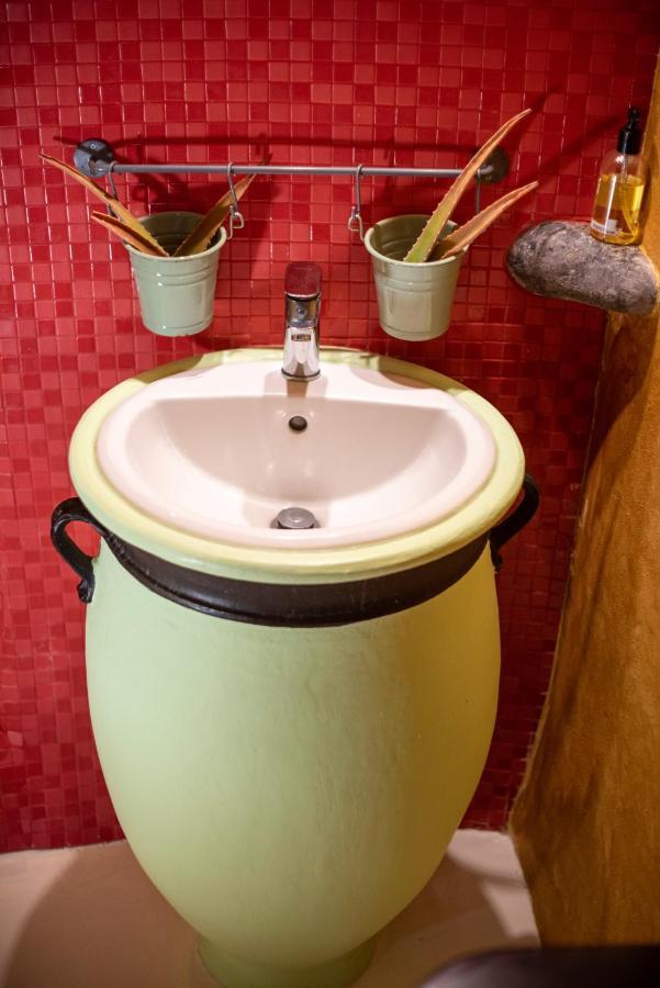 Villa Orpheus Santorini メガロホリ エクステリア 写真