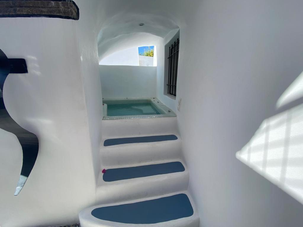 Villa Orpheus Santorini メガロホリ エクステリア 写真