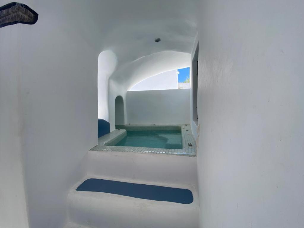 Villa Orpheus Santorini メガロホリ エクステリア 写真